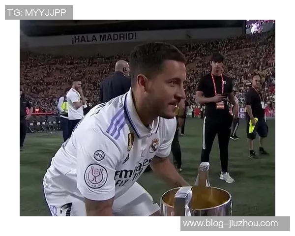 费迪南德回忆被托雷斯踩伤琼斯称阿扎尔防守难度极大 费迪南德回忆被托雷斯踩伤琼斯称阿扎尔防守难度极大