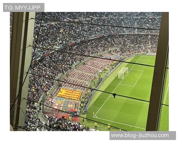 阿斯报导诺坎普球场第三层看台建设进展顺利预计下赛季完工